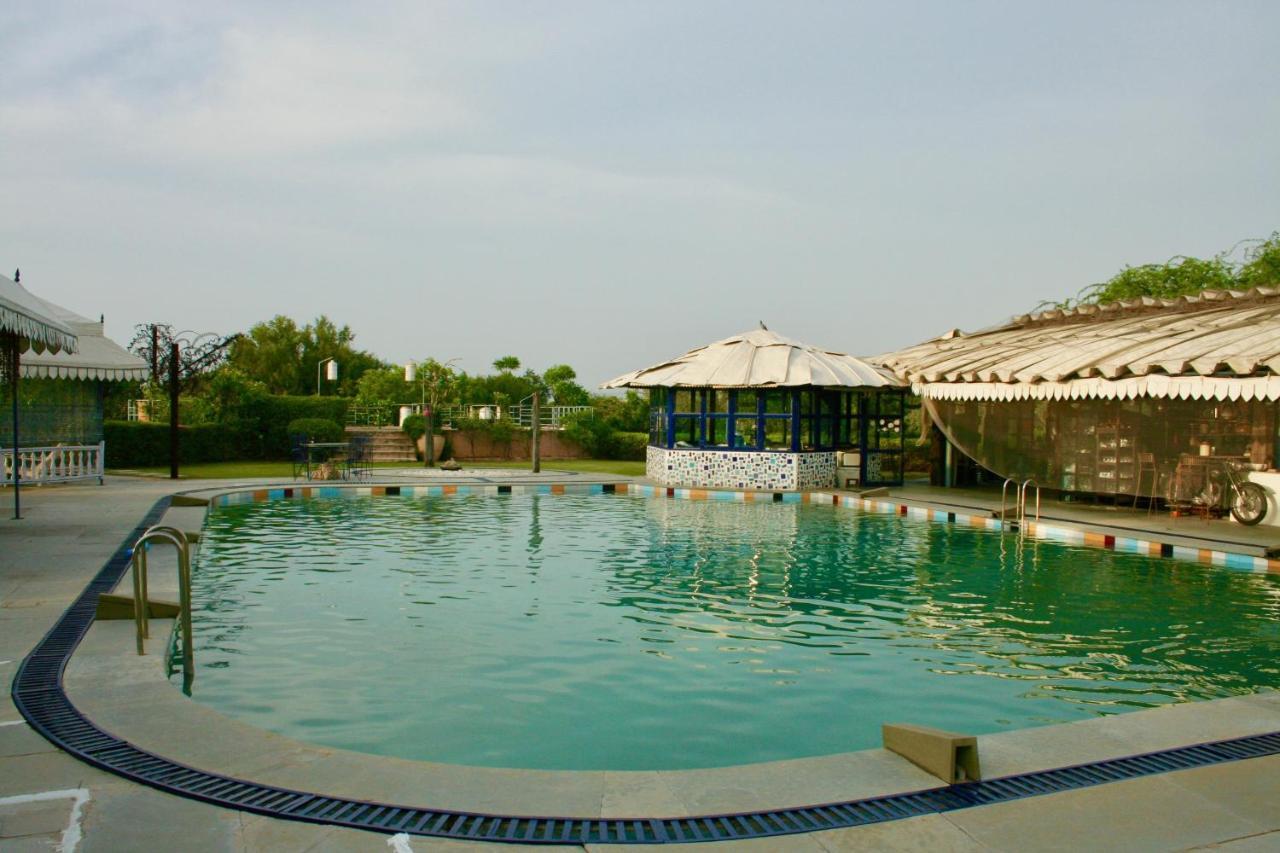 Hôtel The Farm Jaipur à Dahmi Extérieur photo