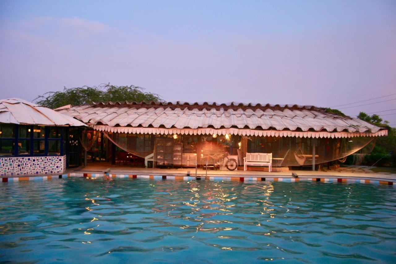 Hôtel The Farm Jaipur à Dahmi Extérieur photo